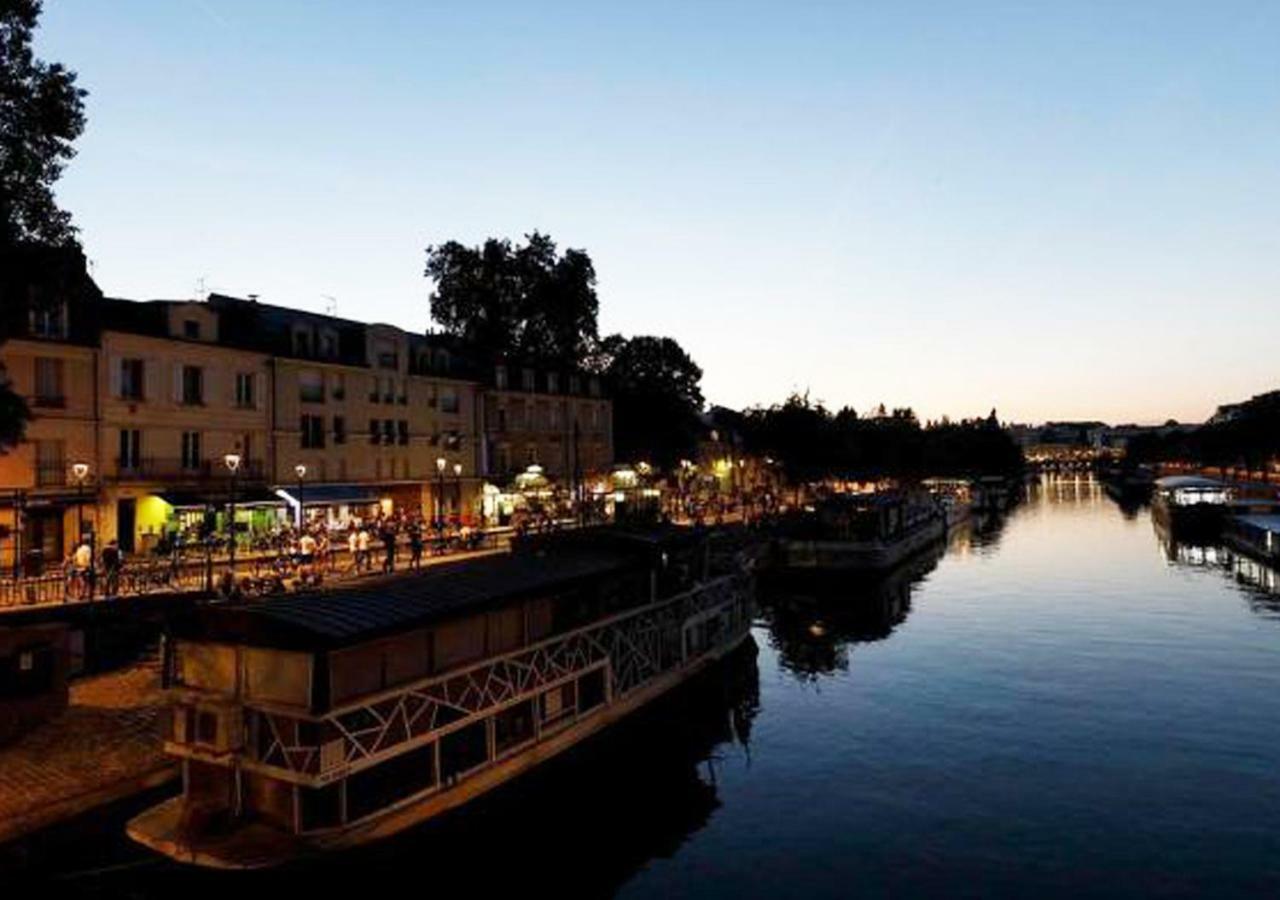 Quai De Versailles Нант Екстериор снимка